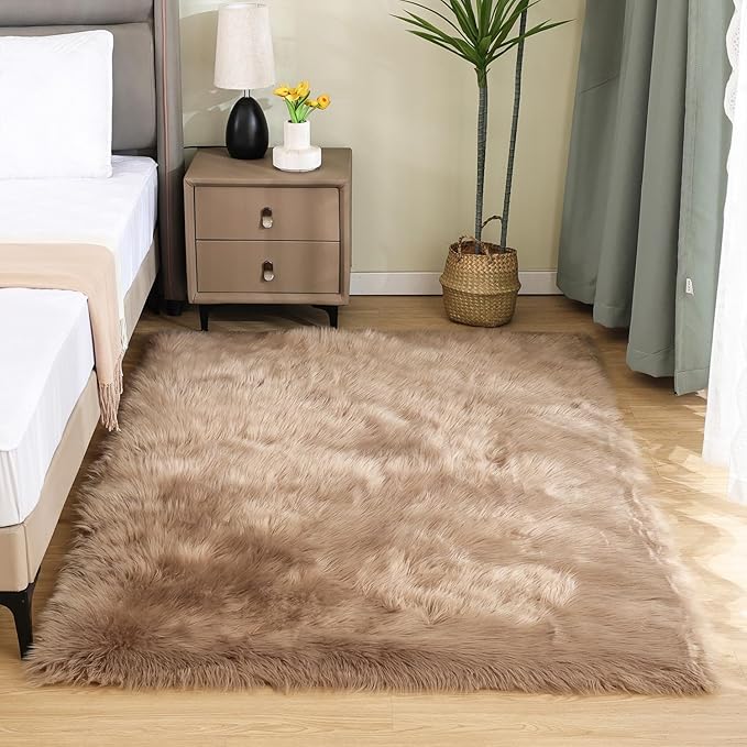 Latepis Shag Area Rugs 4x6 Machine Washable Faux Fur Rug Brown Beige Fluffy Carpet for Living Room Shaggy Plush Rug for Bedroom Floor Home Decor Rectangle