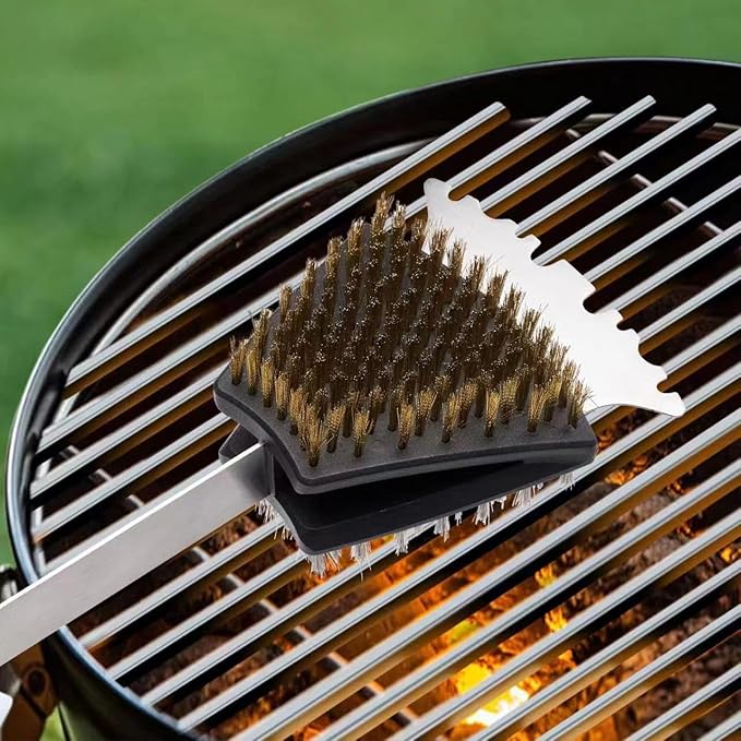 Double Sided Grill Cleaning Brush and Scraper, 16.5" BBQ Brush, Barbecue Cleaner with Stainless & Brass Bristles, Grilling Grate Cleaner, Safe Grill Accessories for Cast Iron/Stainless Steel Grate