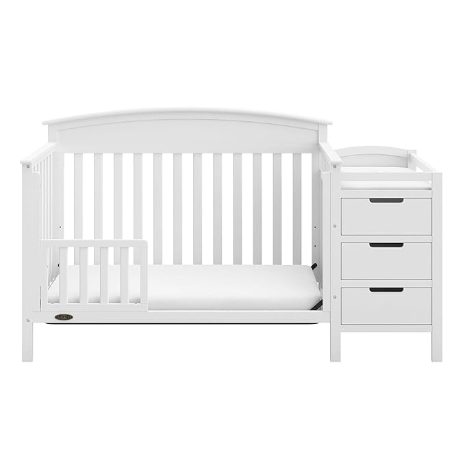 Graco Benton 5-in-1 Convertible Crib and Changer (White) – Crib and Changing -Table Combo, Includes Water-Resistant Changing Pad, 3 Drawers, Converts to Toddler Bed, Daybed and Full-Size Bed