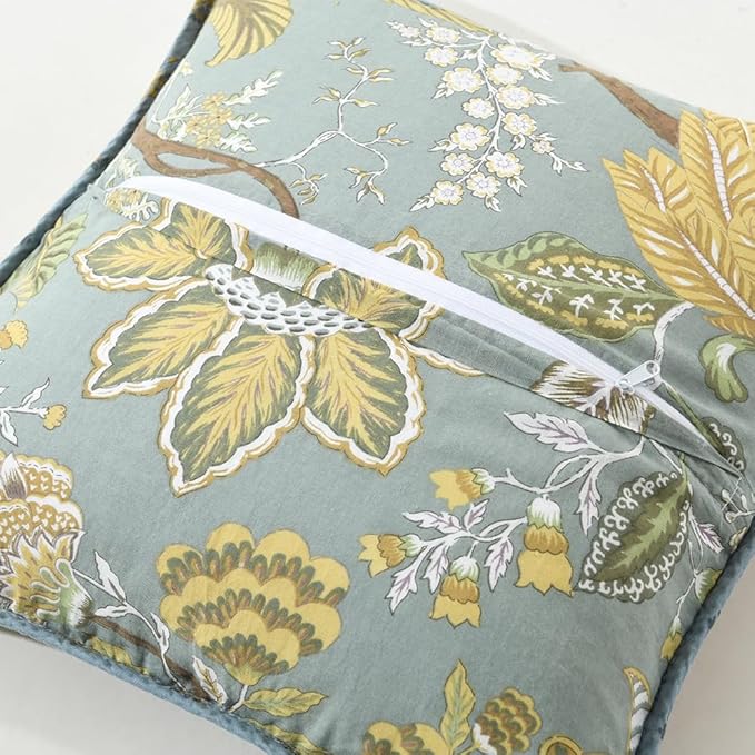 NEWLAKE Green Bohemian Floral Style Cotton Throw Pillow Covers (2 Pieces, 18X18 Inch)