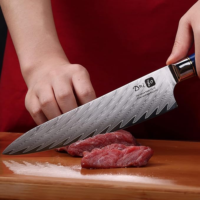 Chef Knife, Damascus Chef Knife 8 inch, Damascus VG-10 67-Layer Steel Japanese Kitchen Knives, Full Tang Non-stick Blade and Anti-rusting Forged Cooking Knife with Gift Box