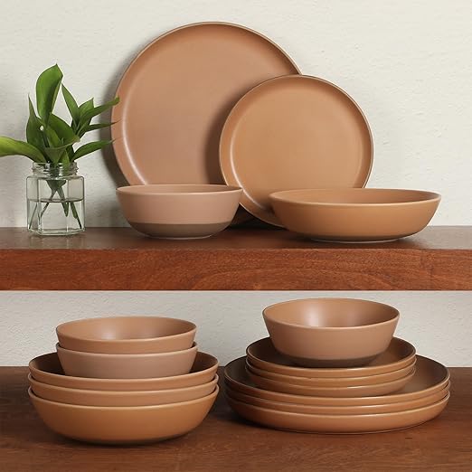 Gibson Elite Laguna Bliss 16 Piece Stoneware Reactive Glaze (Service for 4) Ceramic Plates and Bowls Dinnerware Set - Matte Clay W/Terracotta Bottom