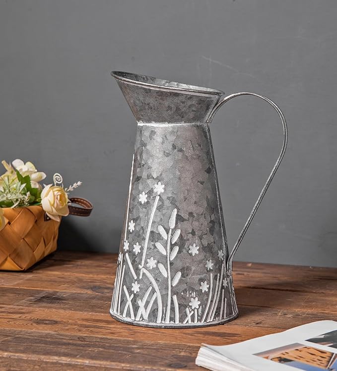 Vintage Galvanized Metal Pitcher Vase, Farmhouse Rustic Flower Vase with Handle, Decorative Floral Milk Jug Vase for Home Décor, 10.8’’H