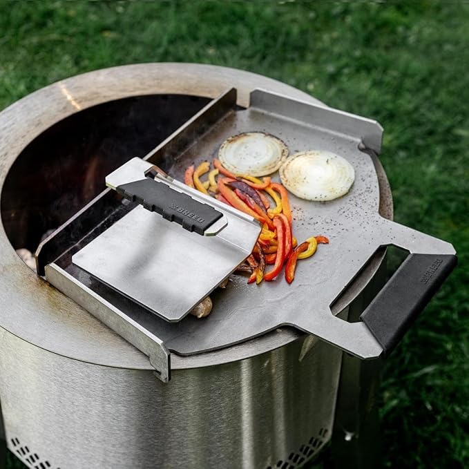 Breeo Griddle Press, 2.6 lbs - Heavy-Duty, Stainless Steel, USA Made - Smash Burgers, Patty, Steak, Sandwiches - Flat Top Grilling, Grill & Hamburger Press - Smash, Sear, Sizzle - Griddle Accessories