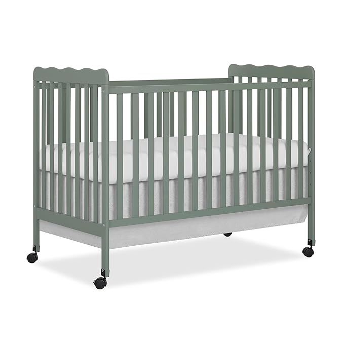 Dream On Me Carson Classic 3 in 1 Convertible Crib in Meadow Green, GreenGuard Gold & JPMA Certified Baby Crib, Comes with Locking Wheels, Coverts from Crib to Day Bed and Kids Sofa