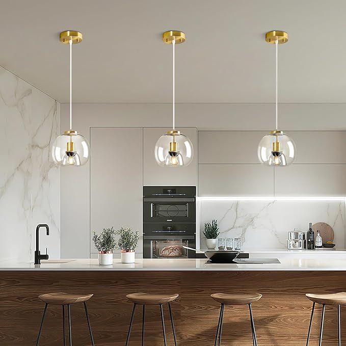 Clear Glass Pendant Light Fixture Kitchen Island Gold Hanging Light Globe Modern Pendant Lighting for Kitchen, Bedroom & Dining Room (7.87", 1 Pack)