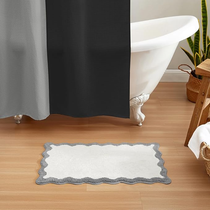 MONDAY MOOSE Bath Mat with Scalloped Wavy Ripple Design, Microfiber Absorbent Non Slip Tufted Rug for Floor, Shower or Kitchen (20x32 inch, Gray)