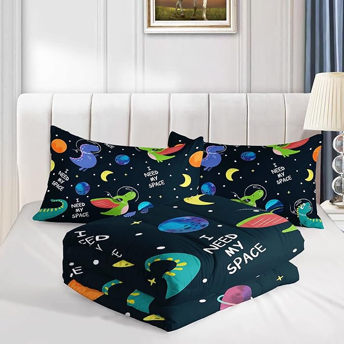 Dinosaur Space Dinos Comforter Bedding Set for Boys Kids Children, Celestial Bodies Colorful Dinosaur Print, 3PCS (1 Full Comforter, 2 Pillowcases), Green, Blue, Purple, Full 80x90inches