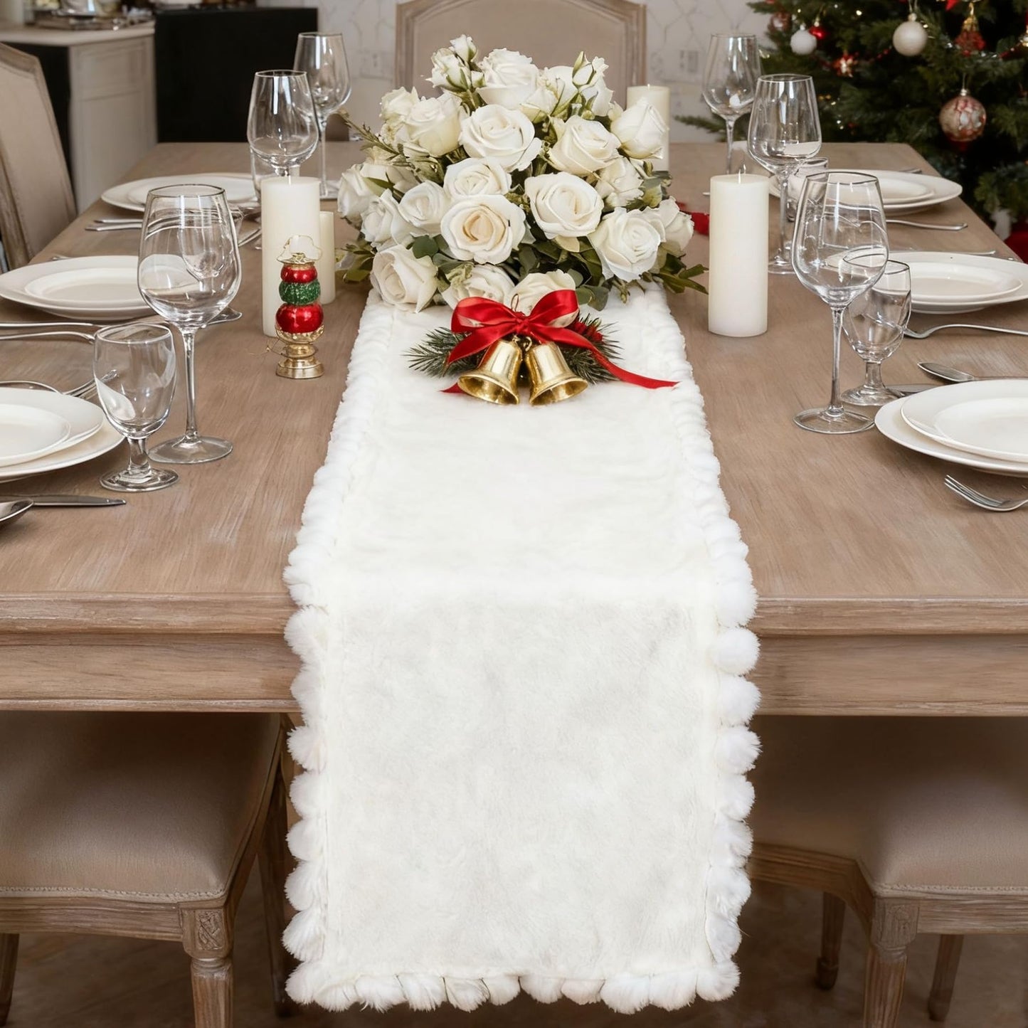 Baccessor White Faux Fur Table Runner, Thanksgiving Christmas Winter Fluffy Table Runner Home Kitchen Dinning Coffee Table Center Dressing Dresser Cover Party Indoor Decor 13x72 Inch