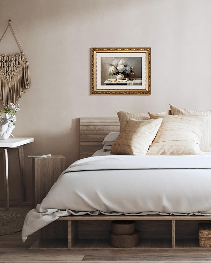 VIYYIEA Gold Framed Wall Art, Hydrangea Canvas Print Home Decor Vintage Art Painting Picture Bathroom Wall Decor, Flowers Artwork for Living Room Bedroom Kitchen Office - 14L x 11W