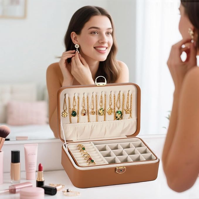 Travel Jewelry Case With Lock, 2-Layer PU Leather Jewelry Box for Women, Ring Box and Jewelry Organizer, Large Jewelry Travel Case,Best Gifts for Women for the Holidays(Brown)