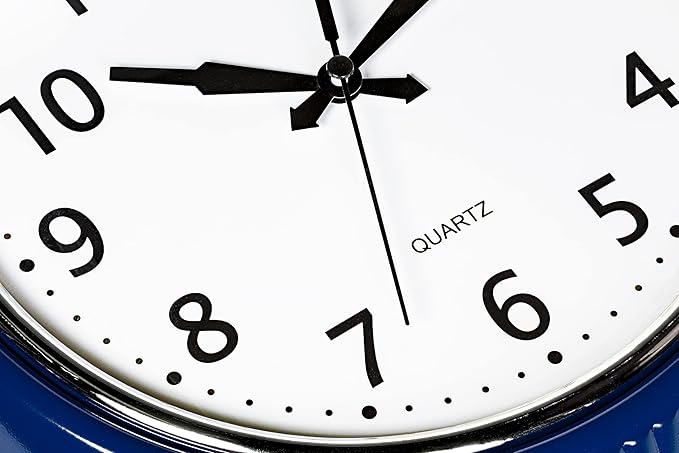 Bernhard Products Retro Wall Clock 12 Inch Navy Blue Kitchen 50's Vintage Design Round Silent Non-Ticking Quartz Battery Operated Clocks for Home Office School Classroom Kids Bedroom Living Room
