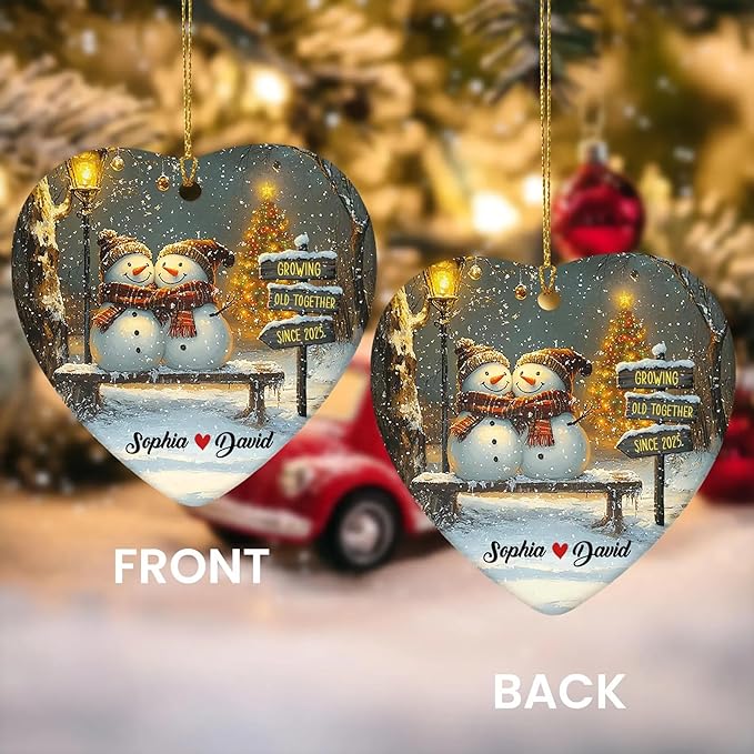 NAZENTI Personalized Snowman Couple Ornament 2025, Custom Glass Christmas Ornaments with Names, Snowman Lovers Holiday Decoration, Romantic Gift for Couples Newlyweds Keepsake 04