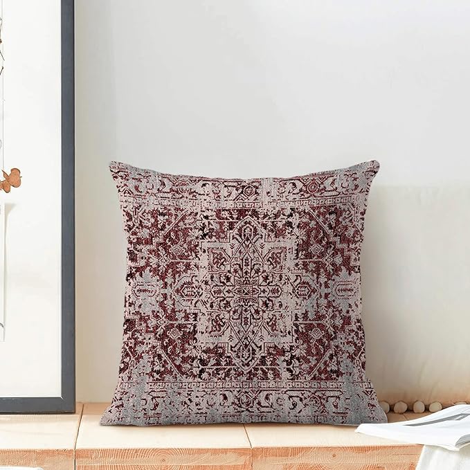 Boho Throw Pillow Covers 18x18 Inch Set of 2, Christmas Burgandy Red Decorative Throw Pillow Covers Carpet Pattern Wine Red Outdoor Cushion Cover for Sofa Couch Farmhouse Room Bed Decor