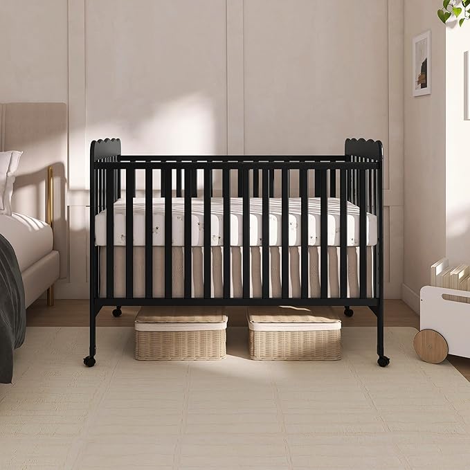 Dream On Me Carson Classic 3-in-1 Convertible Crib in Black