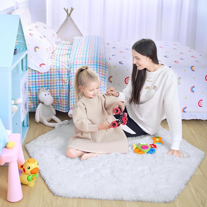 junovo Ultra Soft Rug for Nursery Children Room Baby Room Home Decor Dormitory Hexagon Carpet for Playhouse Princess Tent Kids Play Castle, Diameter 4.6 ft, White