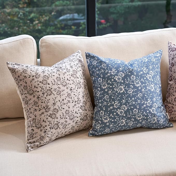 Alerfa Set of 2 Floral Pillow Covers 20x20, Vintage Block Print Throw Pillow Covers Decorative Farmhouse Accent Couch Pillows for Living Room Bedroom, Haze Green