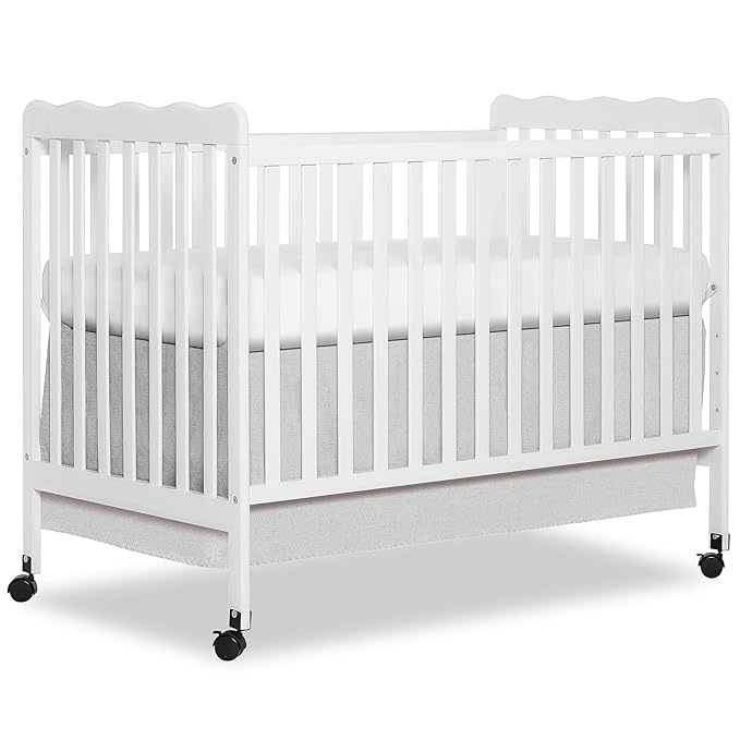 Dream On Me Carson Classic 3-in-1 Convertible Crib in White