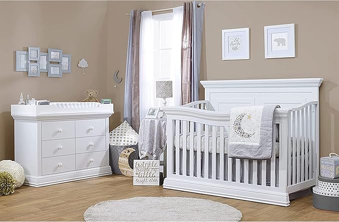 Sorelle Furniture Paxton Crib, Classic 4-In-1 Convertible Crib, Made of Wood, Non-Toxic Finish, Wooden Baby Bed, Toddler Bed, Child’s Daybed and Full-Size Bed, Nursery Furniture - White