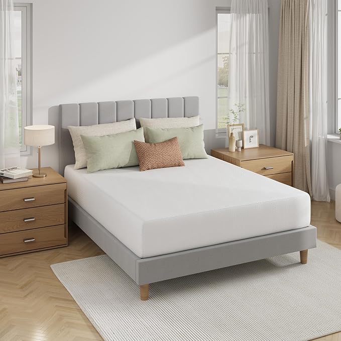 Novilla King Size Mattress in a Box, 10 Inch King Mattress, Gel Memory Foam Mattresses with Comfort Foam for Cooling Night Sleep, Comfort Support & Pressure Relief, CertiPUR-US Certified