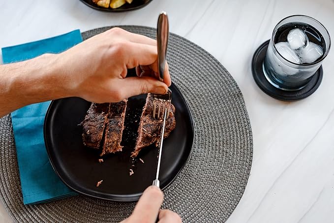 4-Piece Serrated Kitchen Steak Knife Set – Forged High Carbon Stainless Steel, Ultra Sharp, Ergonomic Black Handles, Durable Dinner Knives, Cream Handle