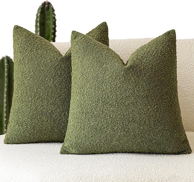 Foindtower Pack of 2 Modern Textured Boucle Throw Pillow Covers Accent Solid Decorative Pillow Cases Cozy Woven Couch Cushion Case for Chair Sofa Bedroom Living Room Home Decor, 20 x 20 Inch,Green