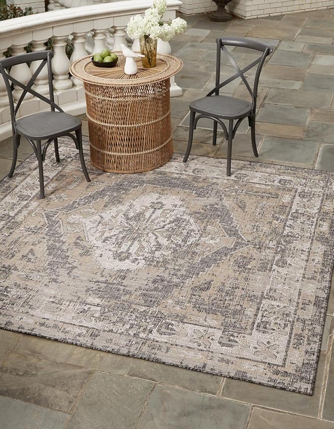 Unique Loom Outdoor Traditional Collection Area Rug - Valeria (13' Square Charcoal/Natural)