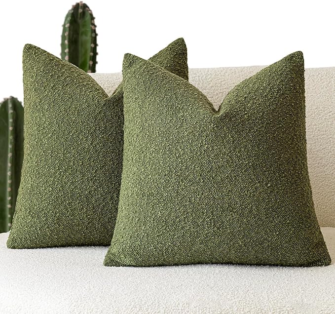 Foindtower Pack of 2, Decorative Textured Boucle Throw Pillow Covers Accent Solid Pillow Cases Cozy Soft Couch Cushion Case for Chair Sofa Bedroom Living Room Home Decor 22 x 22 Inch Green