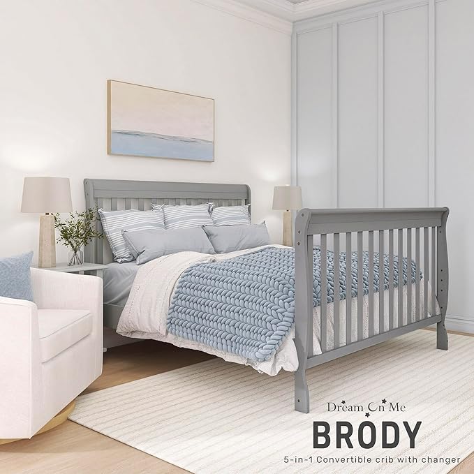 Dream On Me 5 in 1 Brody Convertible Crib with Changer