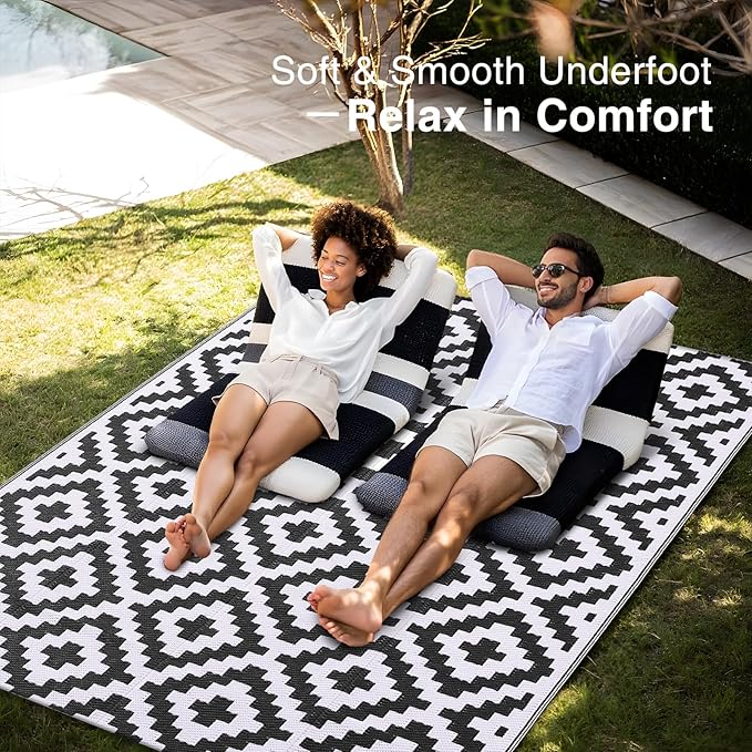 OLANLY Waterproof Outdoor Rug 4x6 ft, Outdoor Plastic Straw Rug for Camping, RV Mat Outside, Indoor Outdoor Carpet for Porch, Deck, Backyard, Balcony, Picnic, Black & White