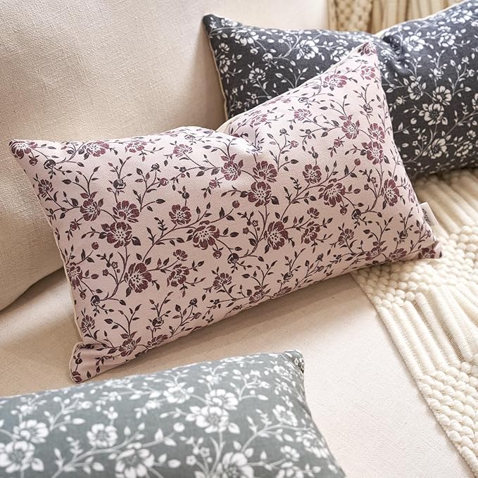 Alerfa Set of 2 Floral Lumbar Pillow Covers 12x20, Vintage Block Print Throw Pillow Covers Decorative Farmhouse Accent Couch Pillows for Living Room Bedroom, Pompeii Red