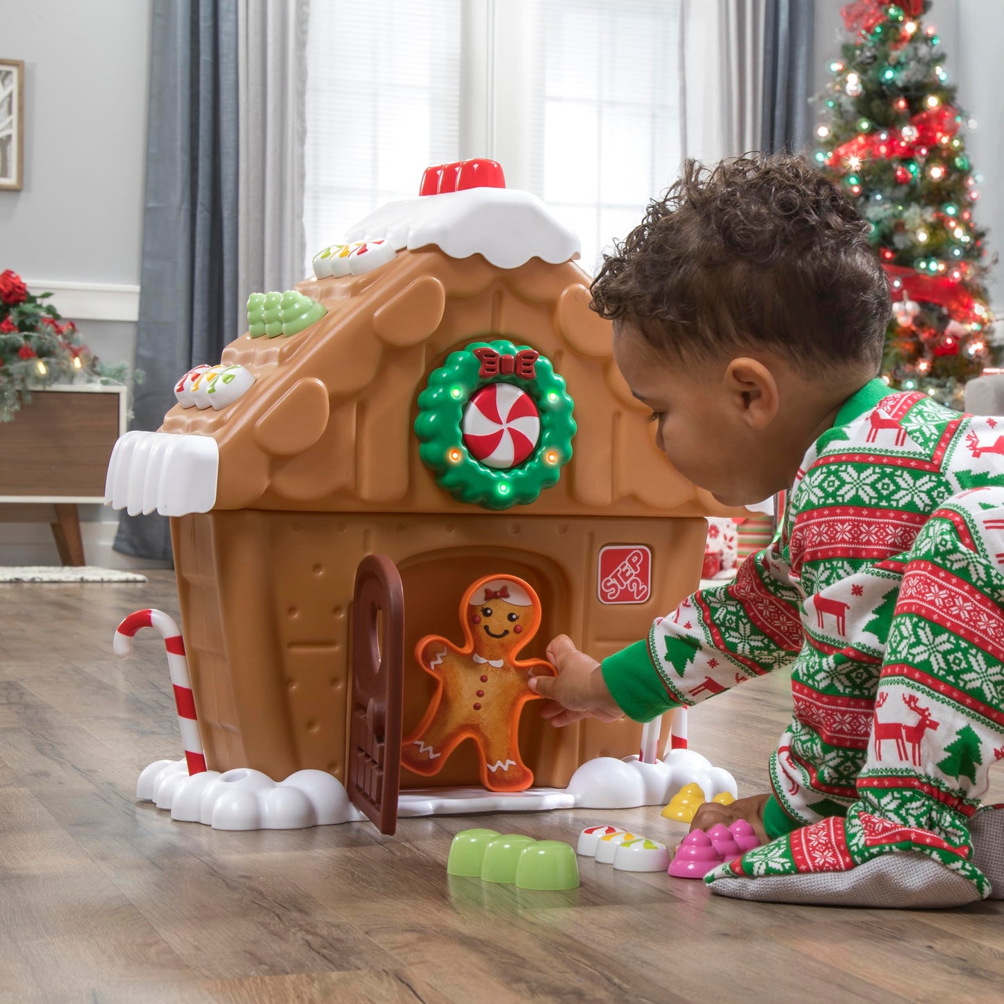 Step2 My First Gingerbread House, Kids Interactive Christmas Holiday Toy, Lights Up and Plays Music, Includes 20 Accessories, For Toddlers 1+ Years Old