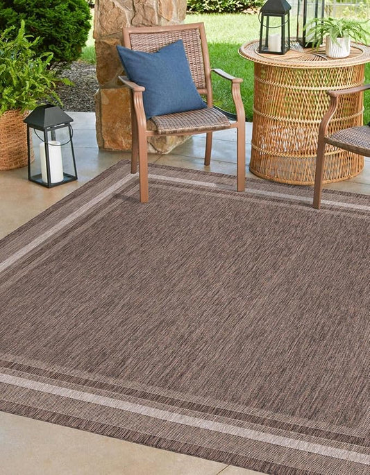Unique Loom Outdoor Border Collection Area Rug - Soft Border (7' 10" Square Brown/Ivory)