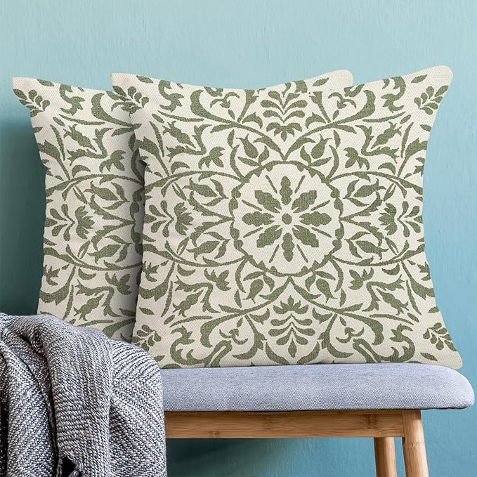 Boho Floral Pillow Covers 18x18 Set of 2, Bohemian Green Carpet Pattern Design Decorative Throw Pillows Farmhouse Cushion Pillow Covers for Sofa Couch Outdoor Decor