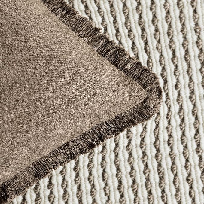 Foindtower Set of 2 Decorative Linen Fringe Throw Pillow Covers Cozy Boho Farmhouse Cushion Cover with Tassels Soft Accent Pillowcase for Couch Sofa Bed Living Room Home Decor,18×18 Inch,Light Brown