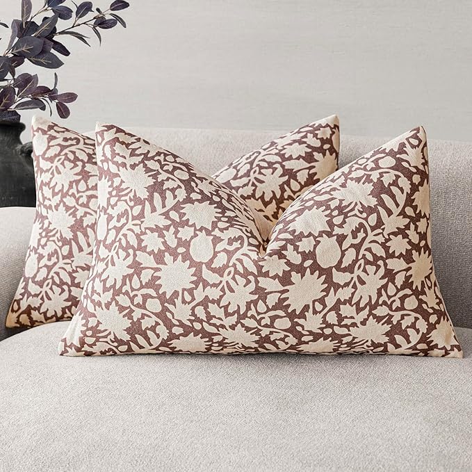 Foindtower Set of 2 Decorative Neutral Floral Throw Pillow Covers Accent Farmhouse Cushion Covers Boho Lumbar Pillowcase for Couch Sofa Bedroom Living Room Home Decor Outdoor,12×20 Inch,Wine Red