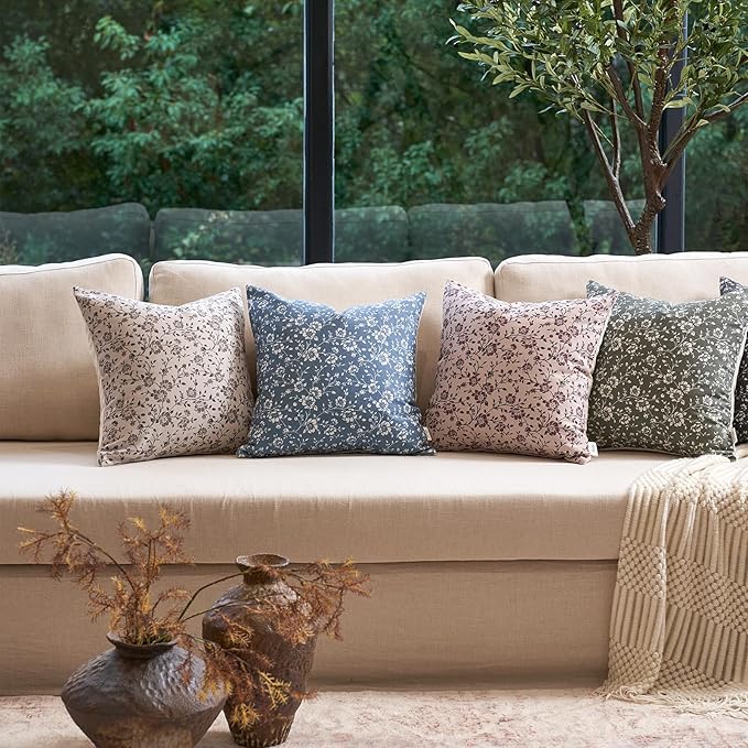 Alerfa Set of 2 Floral Pillow Covers 18x18, Vintage Block Print Throw Pillow Covers Decorative Farmhouse Accent Couch Pillows for Living Room Bedroom, Pompeii Red