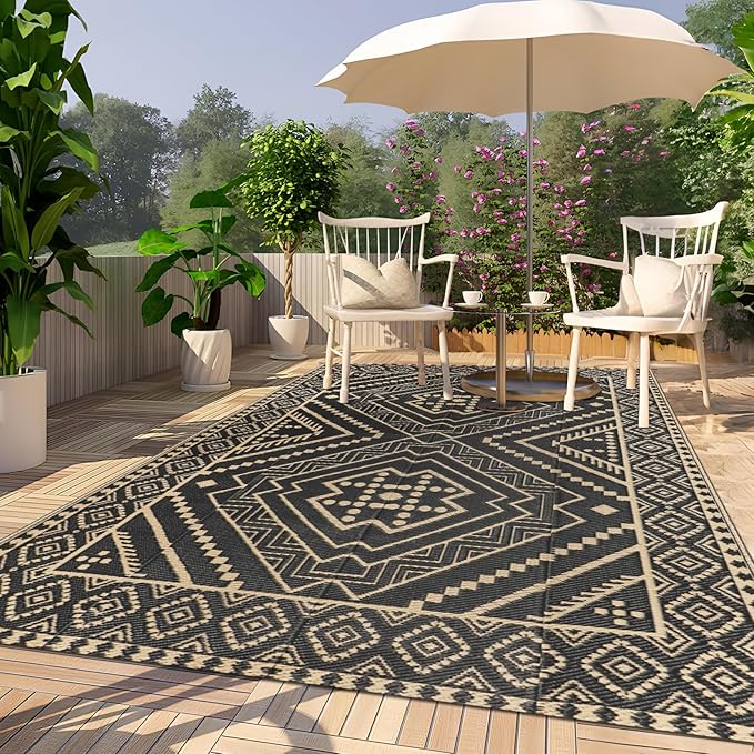 Waterproof Outdoor Rug 5x8 ft, Reversible Plastic Straw Mat, Large Floor Mat for Patio, Camping, Picnic, Backyard RV, Deck, Black