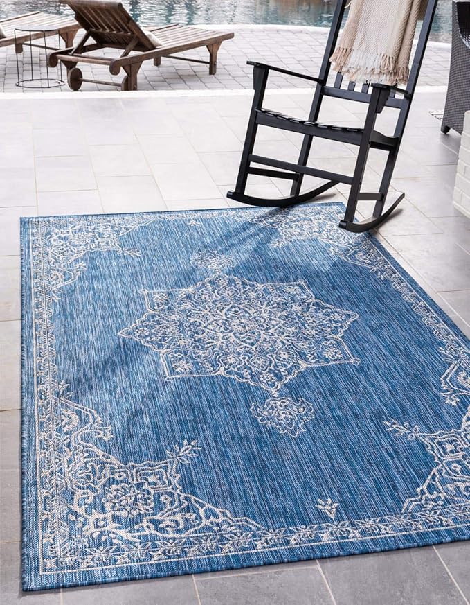 Unique Loom Outdoor Traditional Collection Area Rug - Antique (4' 1" x 6' 1" Rectangle, Blue/ Gray)