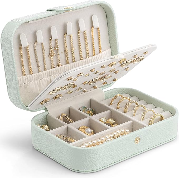 Vlando Travel Jewelry Case for Women Girls Mothers, PU Leather Portable Small Jewelry Box for Rings, Necklaces, Bracelets, Earring Holder Organizer Storage for Travel, Bridesmaid Gifts - Mint Green