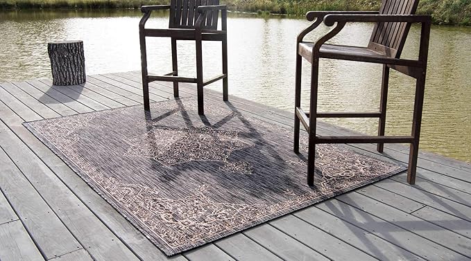 Unique Loom Outdoor Traditional Collection Area Rug - Antique (8' x 11' 4" Rectangle, Charcoal Gray/ Natural)