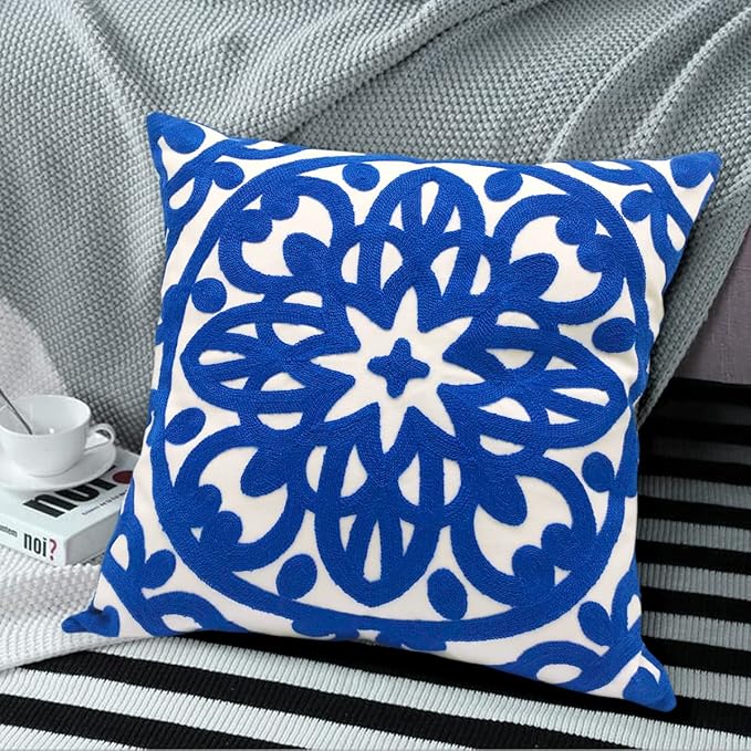 Alysheer Embroidered Decorative Throw Pillow Cover 18x18 inch, Classic Boho Mandala Chic Knit Pattern, 100% Cotton Canvas Cozy Cushion Case for Sofa Couch Living Room Bedroom(Royal Blue)