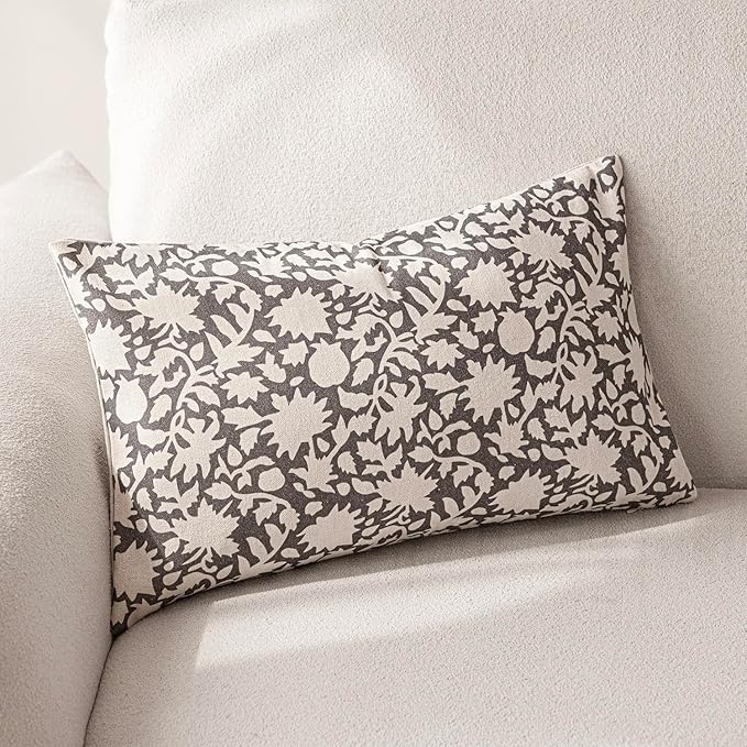 Foindtower Set of 2 Decorative Neutral Floral Throw Pillow Covers Accent Farmhouse Cushion Covers Boho Lumbar Pillowcase for Couch Sofa Bedroom Living Room Home Decor Outdoor,12×20 Inch,Rustic Gray