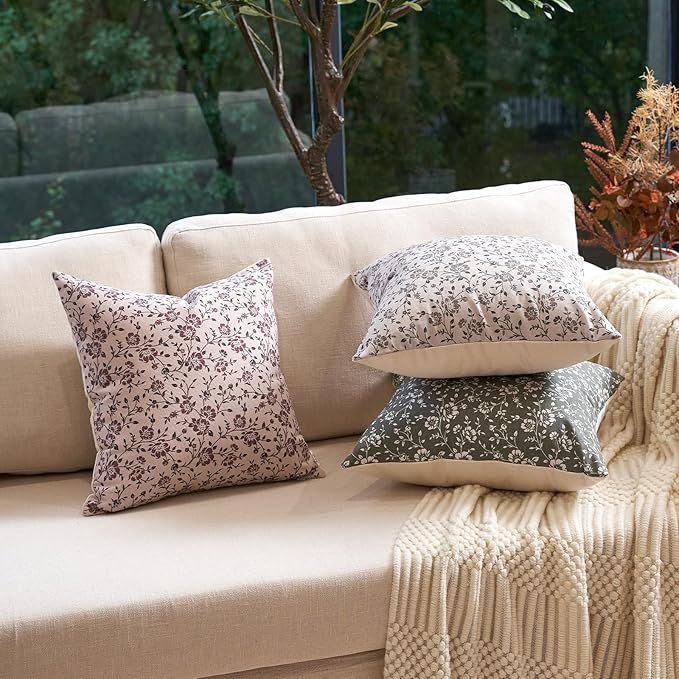 Alerfa Set of 2 Floral Pillow Covers 18x18, Vintage Block Print Throw Pillow Covers Decorative Farmhouse Accent Couch Pillows for Living Room Bedroom, Pompeii Red