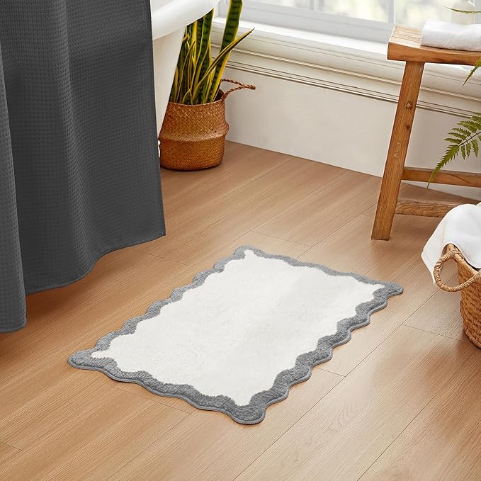 MONDAY MOOSE Bath Mat with Scalloped Wavy Ripple Design, Microfiber Absorbent Non Slip Tufted Rug for Floor, Shower or Kitchen (20x32 inch, Gray)