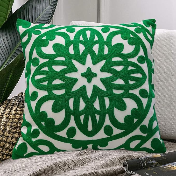 Alysheer Embroidered Decorative Throw Pillow Cover 18x18 inch, 100% Cotton Canvas Cozy Warm Knit Pattern Cushion Case for Sofa Couch Living Room Office Holiday Decor Gifts (Happy Christmas Tree Green)