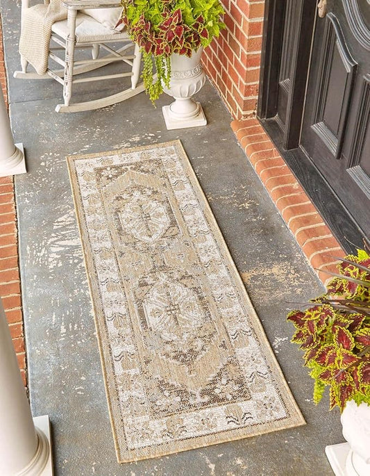 Unique Loom Outdoor Traditional Collection Area Rug - Valeria (2' x 7' 10" Runner, Natural/ Ivory)
