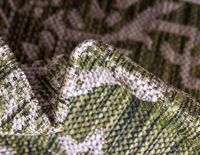 Unique Loom Outdoor Traditional Collection Area Rug - Antique (5' 1" x 8' Rectangle, Green/ Gray)