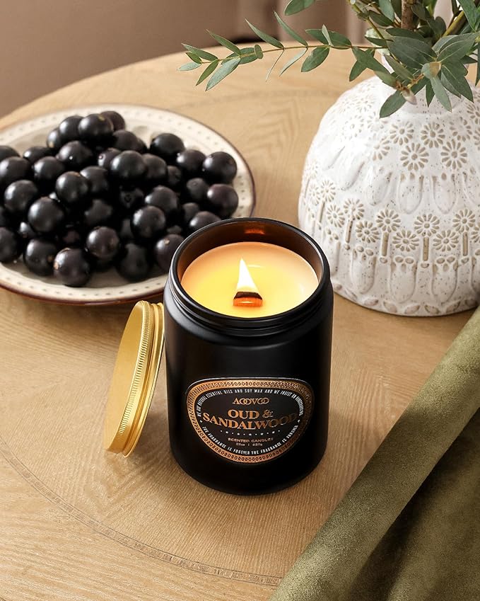 AOOVOO Scented Candles for Men - Large 22oz 120 Hours of Burn Time, Oud & Sandalwood Candles for Home Scented | Crackling Wood Wick Soy Candle | Strong Fragranced Black Candle Gift for Women & Men