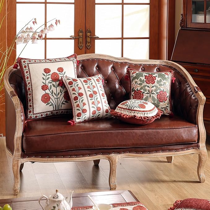 Vintage Throw Pillow Covers Pack of 4,Red Cozy Velvet with Leaves and Floral Pattern Pillowcases,Decor Square Round Lumbar Pillows Cushion Covers for Living Room Couch Sofa Bed Car